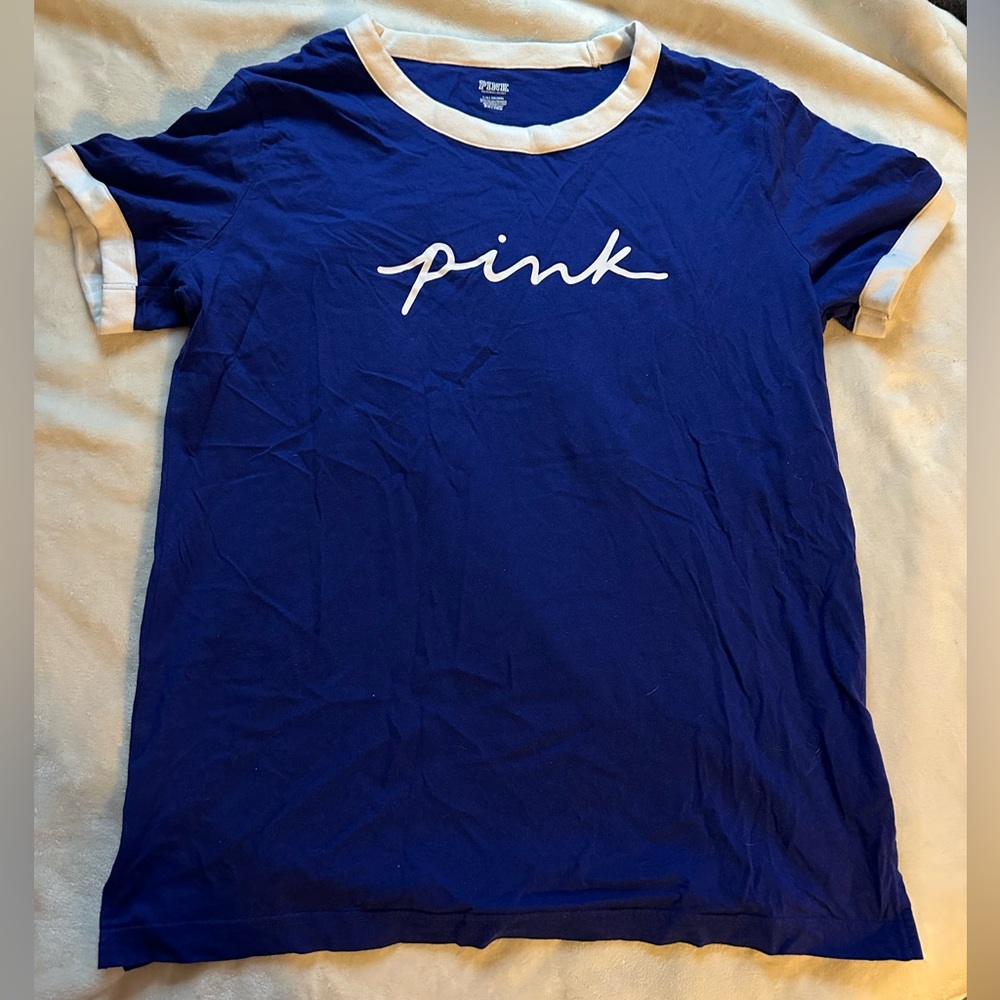 PINK tshirt